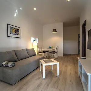 Estelle Apartman Pula